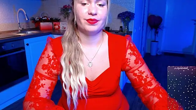 HotTiffani online show from March 10, 2025, 7:29 pm