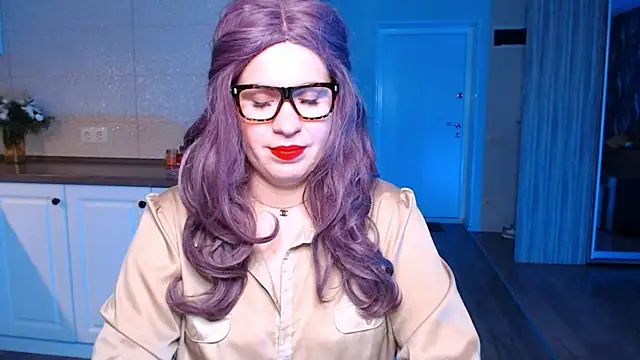 HotTiffani online show from September 18, 2025, 3:59 pm