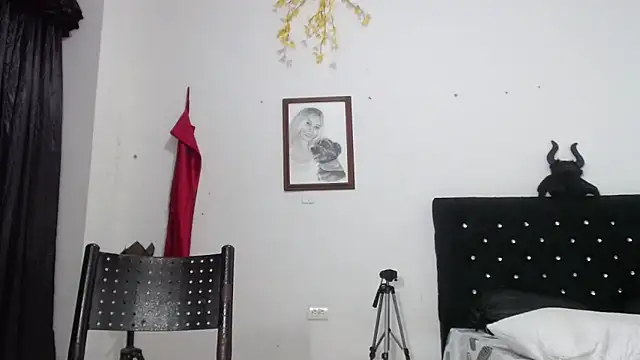 venuz mendoza20 online show from November 20, 2025, 1:56 pm