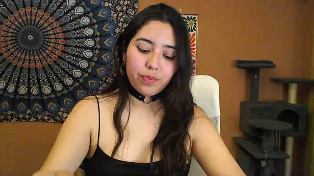 Snapshot of IntimateTales chatting on February 27, 2025, 6:09 pm IntimateTales online show from February 27, 2025, 6:09 pm