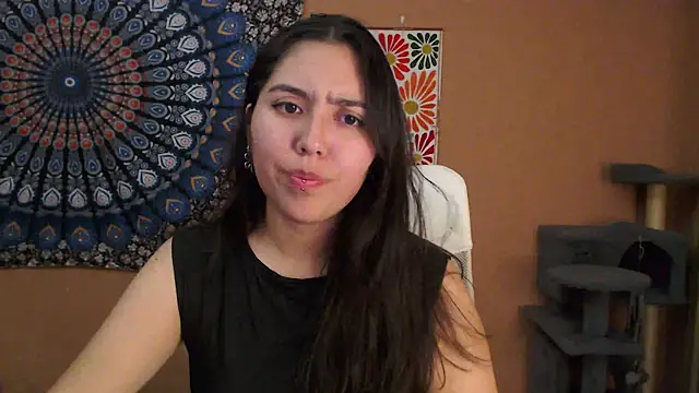 Snapshot of IntimateTales chatting on September 24, 2025, 7:31 pm IntimateTales online show from September 24, 2025, 7:31 pm