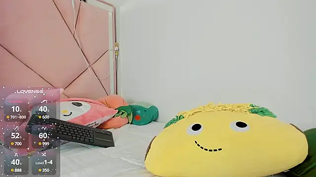Snapshot of cherrycute chatting on December 8, 2024, 3:07 am cherrycute online show from December 8, 2024, 3:07 am