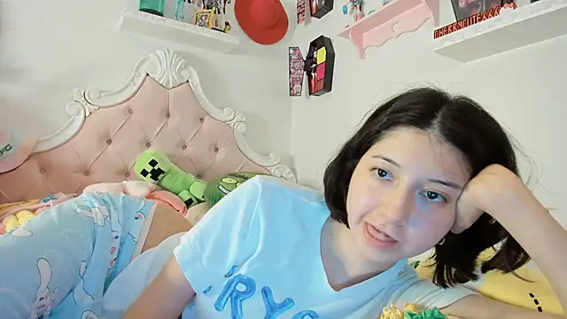 Snapshot of cherrycute chatting on September 11, 2025, 1:38 am cherrycute online show from September 11, 2025, 1:38 am