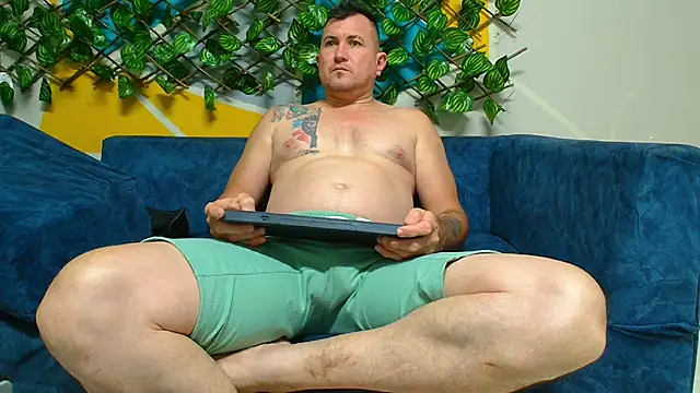 xavier 1988 online show from February 18, 2026, 11:01 pm