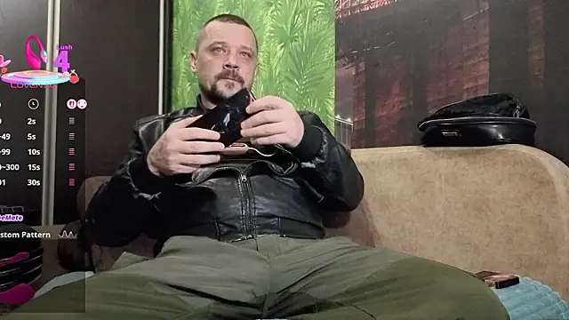 DanielOhCool online show from February 1, 2026, 6:22 am