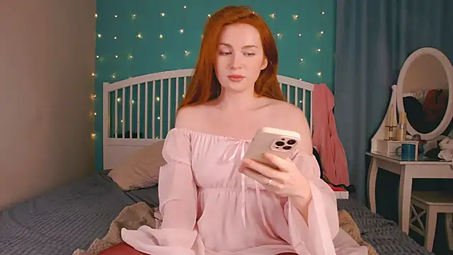 GingerArin online show from December 3, 2025, 11:42 am