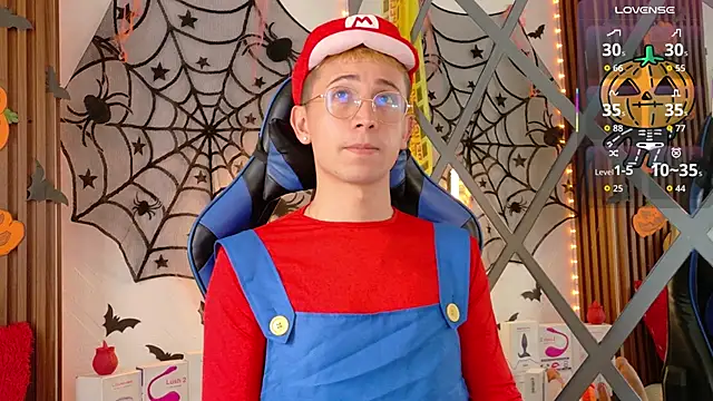 Chris Bennett online show from October 25, 2025, 1:12 pm