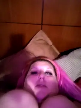 PinkyMarie0729 online show from November 16, 2025, 6:40 am