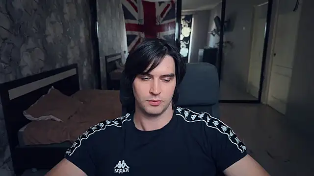 Snapshot of keanu_reevez chatting on October 18, 2025, 11:23 am keanu reevez online show from October 18, 2025, 11:23 am