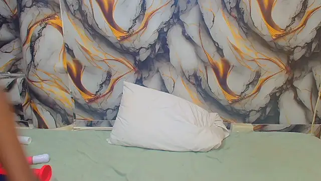 Snapshot of Ms_Rosexxx chatting on February 15, 2026, 8:30 pm Ms Rosexxx online show from February 15, 2026, 8:30 pm