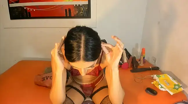 rebecabanks online show from February 25, 2025, 3:42 am