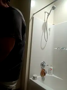 FUNINWV9 online show from November 10, 2025, 2:11 pm