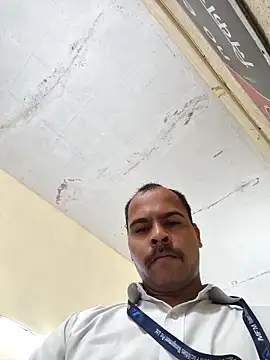 Vickyrajput009 online show from March 30, 2026, 4:14 am