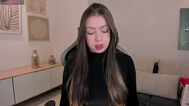 Snapshot of EllaClark chatting on October 17, 2025, 3:14 pm EllaClark online show from October 17, 2025, 3:14 pm