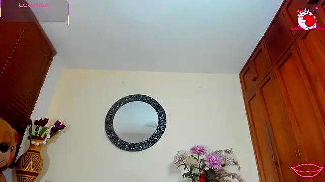 NicoleSantana online show from May 14, 2026, 10:18 pm
