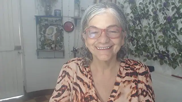 FunnyGrandma online show from February 18, 2026, 12:34 pm