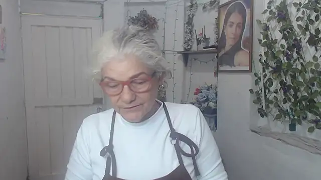 FunnyGrandma online show from October 12, 2025, 10:11 pm