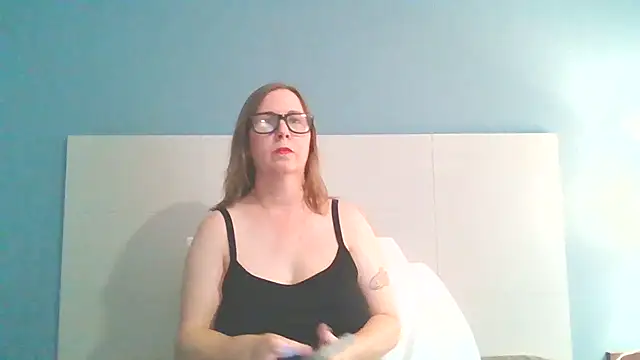 SweetandNaughty1 online show from March 5, 2025, 10:10 pm