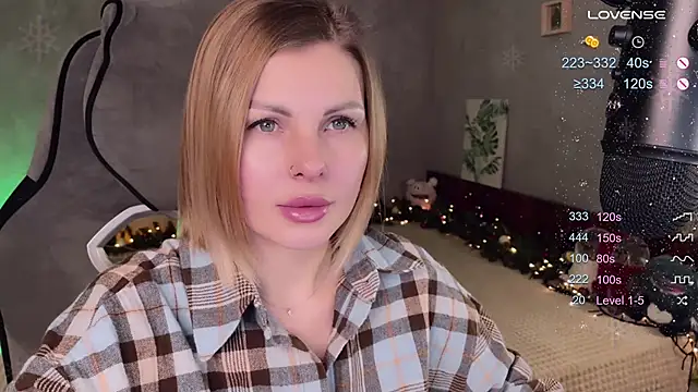 Snapshot of Your_Sweet_Lilu chatting on December 19, 2024, 5:29 pm Your Sweet Lilu online show from December 19, 2024, 5:29 pm