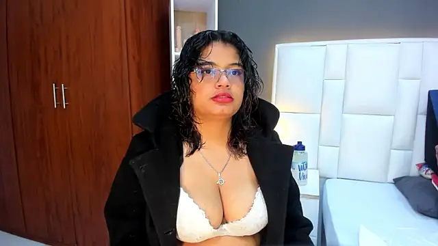 yeral2017 online show from February 19, 2026, 1:30 pm