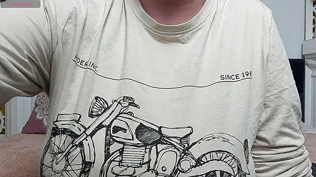 AleshaArabian online show from March 14, 2025, 7:23 pm