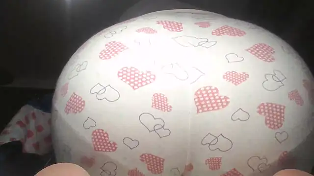 prettyangelsquirt online show from September 18, 2025, 10:24 pm