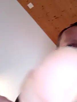 Kw8585kw online show from February 14, 2026, 3:34 pm