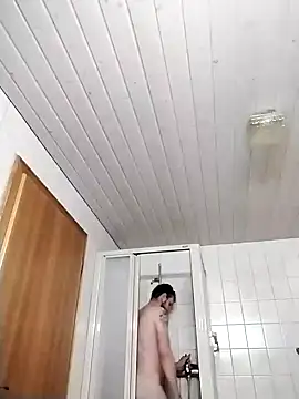 Kw8585kw online show from January 11, 2025, 8:10 pm