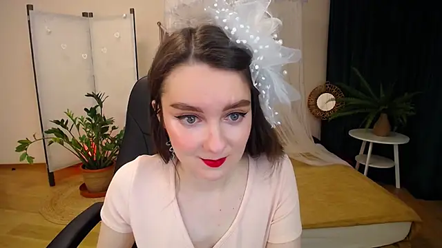 Snapshot of CloudGrace chatting on March 11, 2025, 3:14 am CloudGrace online show from March 11, 2025, 3:14 am
