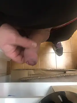 Mindnorthcam2 online show from March 3, 2025, 7:03 am