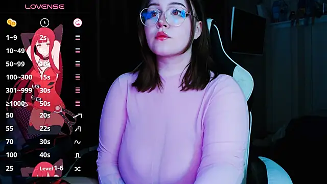 Mini Mo online show from April 1, 2026, 3:42 pm