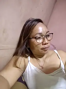 asianwet4u online show from March 8, 2026, 6:28 am