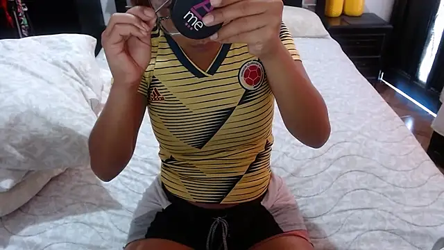 sensual nataliee online show from September 9, 2025, 4:27 pm