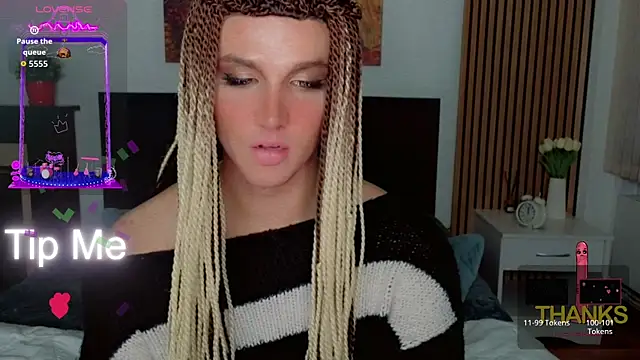 Snapshot of HelenSpellman chatting on June 15, 2026, 8:08 pm HelenSpellman online show from June 15, 2026, 8:08 pm