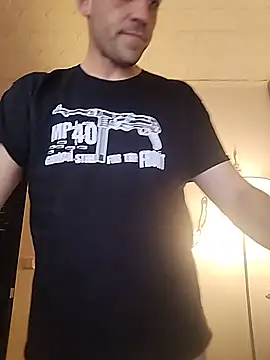 Codymc89 online show from October 28, 2025, 7:02 pm