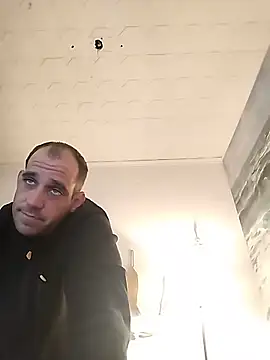 Codymc89 online show from November 8, 2025, 4:43 pm