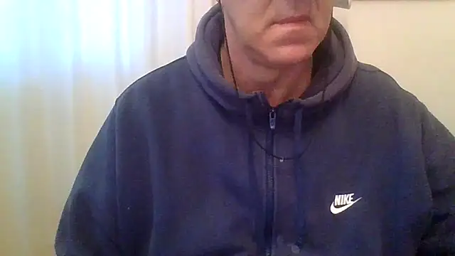 ANONIMO7735 online show from December 17, 2025, 6:51 am