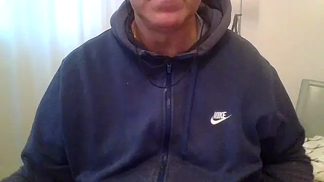 ANONIMO7735 online show from November 26, 2025, 6:35 am