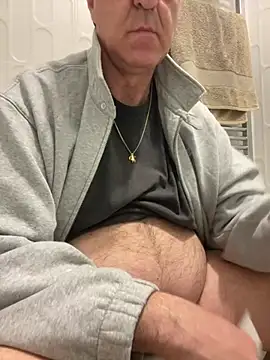 Snapshot of ANONIMO7735 chatting on January 31, 2026, 10:30 pm ANONIMO7735 online show from January 31, 2026, 10:30 pm