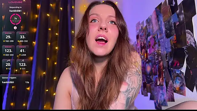 Snapshot of HotaruTomo chatting on February 28, 2026, 4:56 am HotaruTomo online show from February 28, 2026, 4:56 am