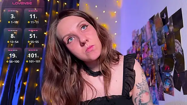 Snapshot of HotaruTomo chatting on February 22, 2026, 5:32 am HotaruTomo online show from February 22, 2026, 5:32 am