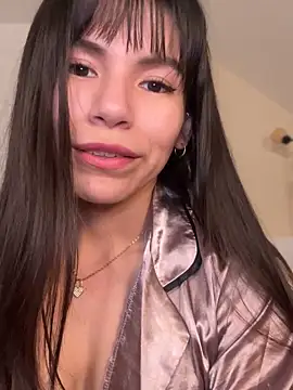 LalieFR online show from November 5, 2025, 4:32 pm