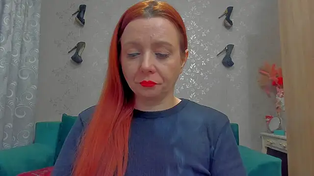 emilianna666 online show from February 6, 2026, 2:02 pm