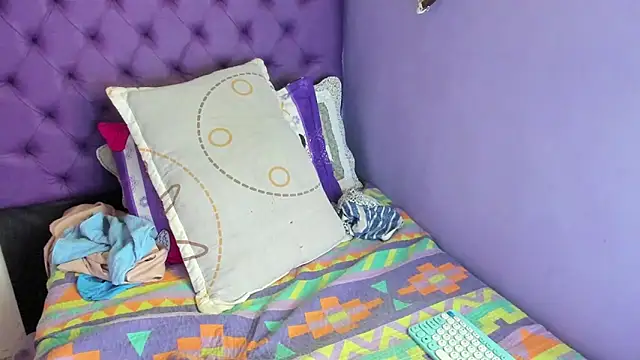 Margoth clain online show from March 6, 2026, 1:17 pm