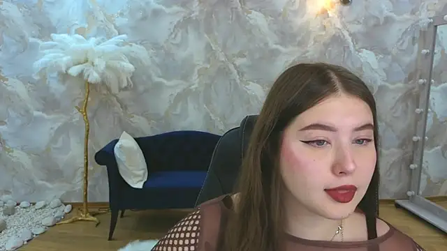 NicoleFoxery online show from September 30, 2025, 6:25 pm