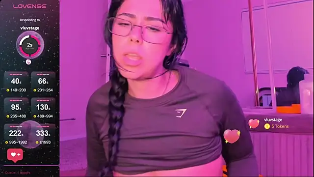 Evie-Luna online show from February 26, 2025, 4:30 am