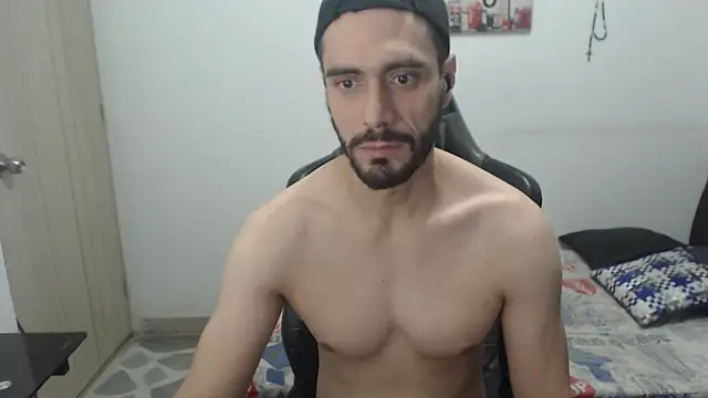 samuelgarcia  online show from November 1, 2025, 9:58 am