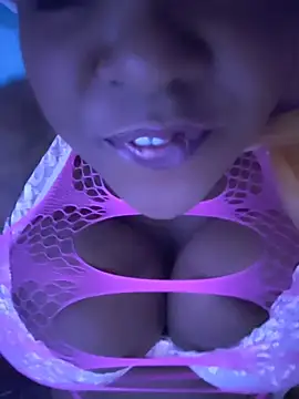 Snapshot of 6lue6a6y69 chatting on April 4, 2026, 8:54 am 6lue6a6y69 online show from April 4, 2026, 8:54 am