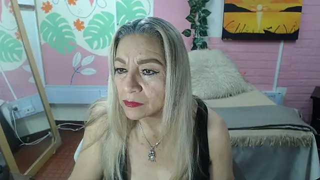 ZAMANTHA online show from October 25, 2025, 3:45 pm