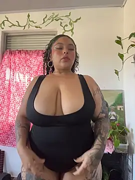 Snapshot of PrincessLauren420 chatting on February 21, 2026, 9:17 pm PrincessLauren420 online show from February 21, 2026, 9:17 pm